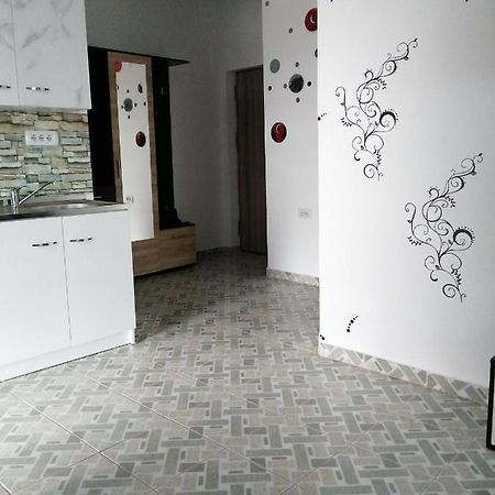 Apartmán Adina Năvodari Exteriér fotografie