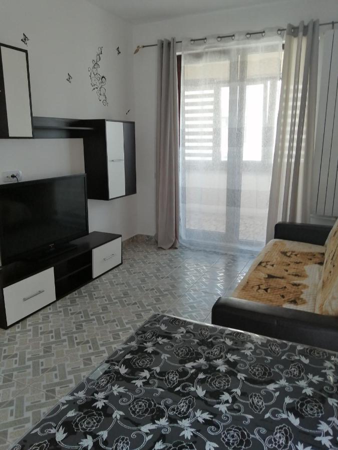 Apartmán Adina Năvodari Exteriér fotografie