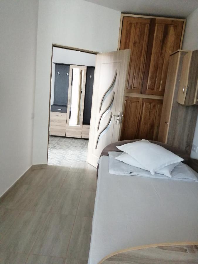 Apartmán Adina Năvodari Exteriér fotografie